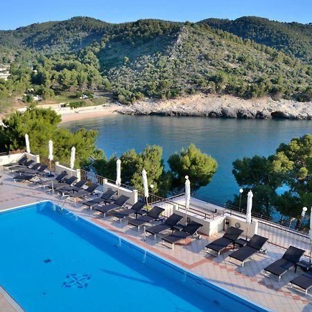 Pugnochiuso Resort - Hotel Del Faro ภายนอก รูปภาพ