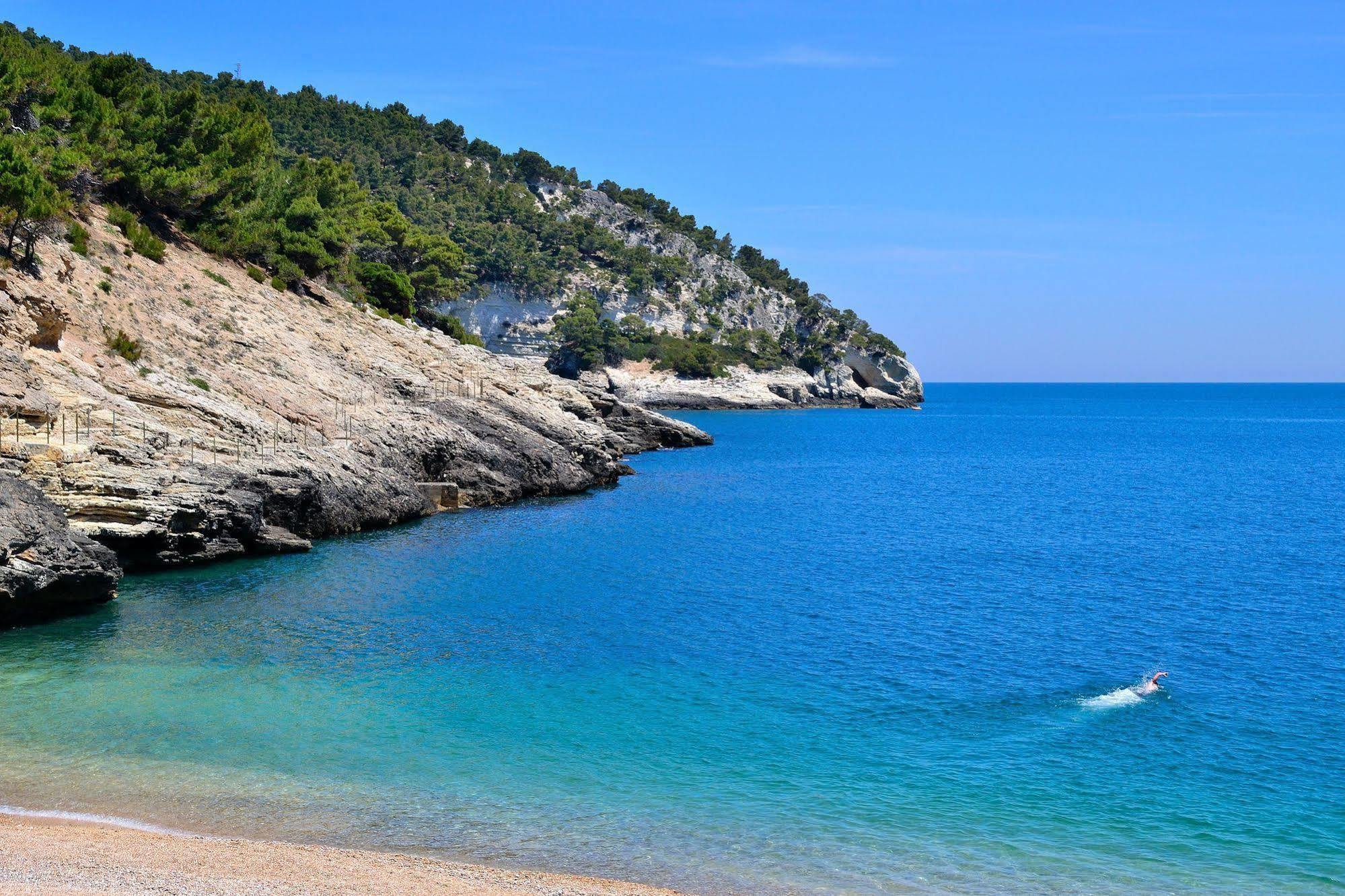 Pugnochiuso Resort - Hotel Del Faro ภายนอก รูปภาพ